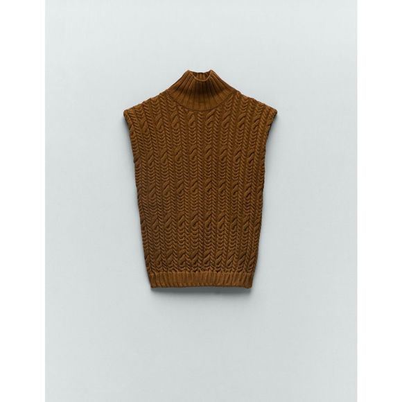 SOLD Sleeveless Cable Knit Vest Brown S gently used no visible signs of wear - Picture 4 of 12
